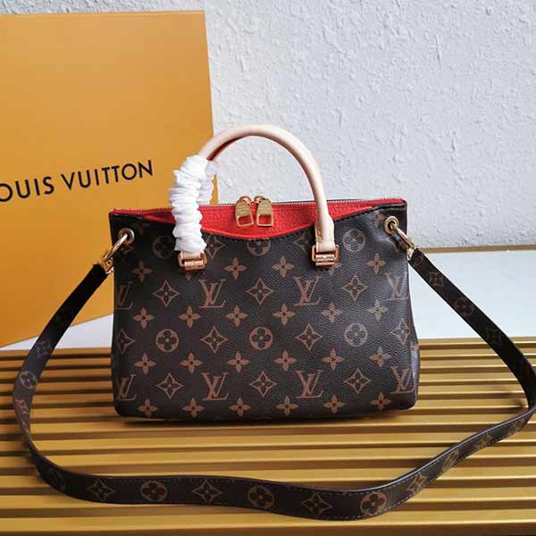 Louis Vuitton PallasBB手袋，時尚與實用并存，尺